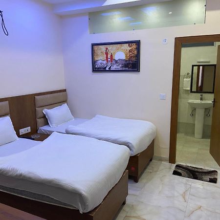 Hotel Tulsi Villa Ντεχραντούν Εξωτερικό φωτογραφία
